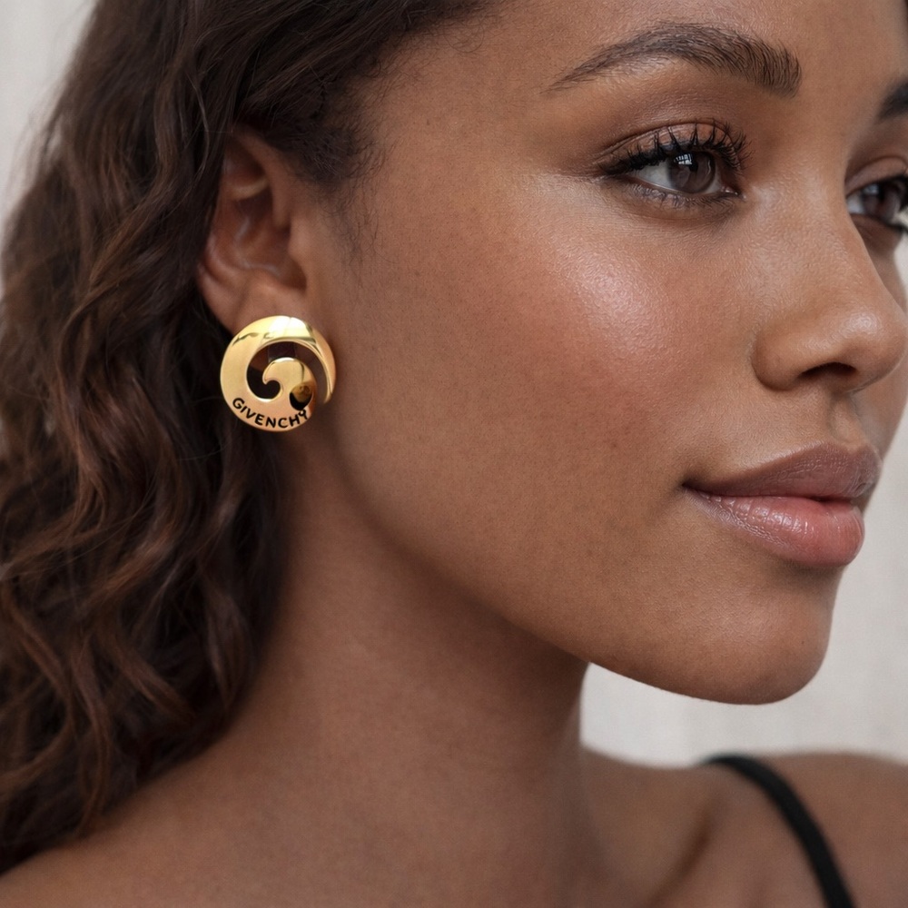 🔥SOLD🔥 GIVENCHY Gold Clip-on Earrings